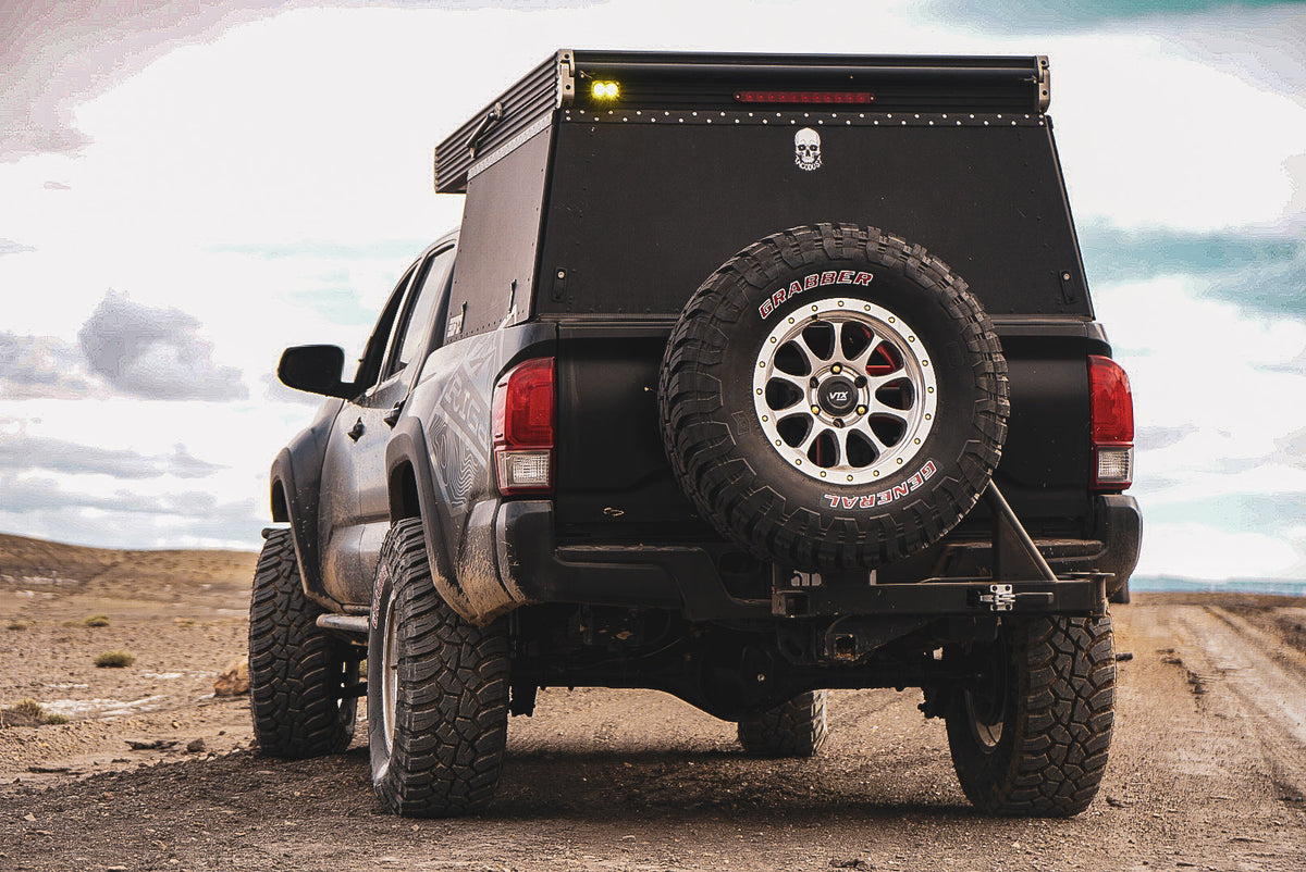 UltraSwing® Multi-Fit Spare Tire Hitch Mount | RiGd Supply
