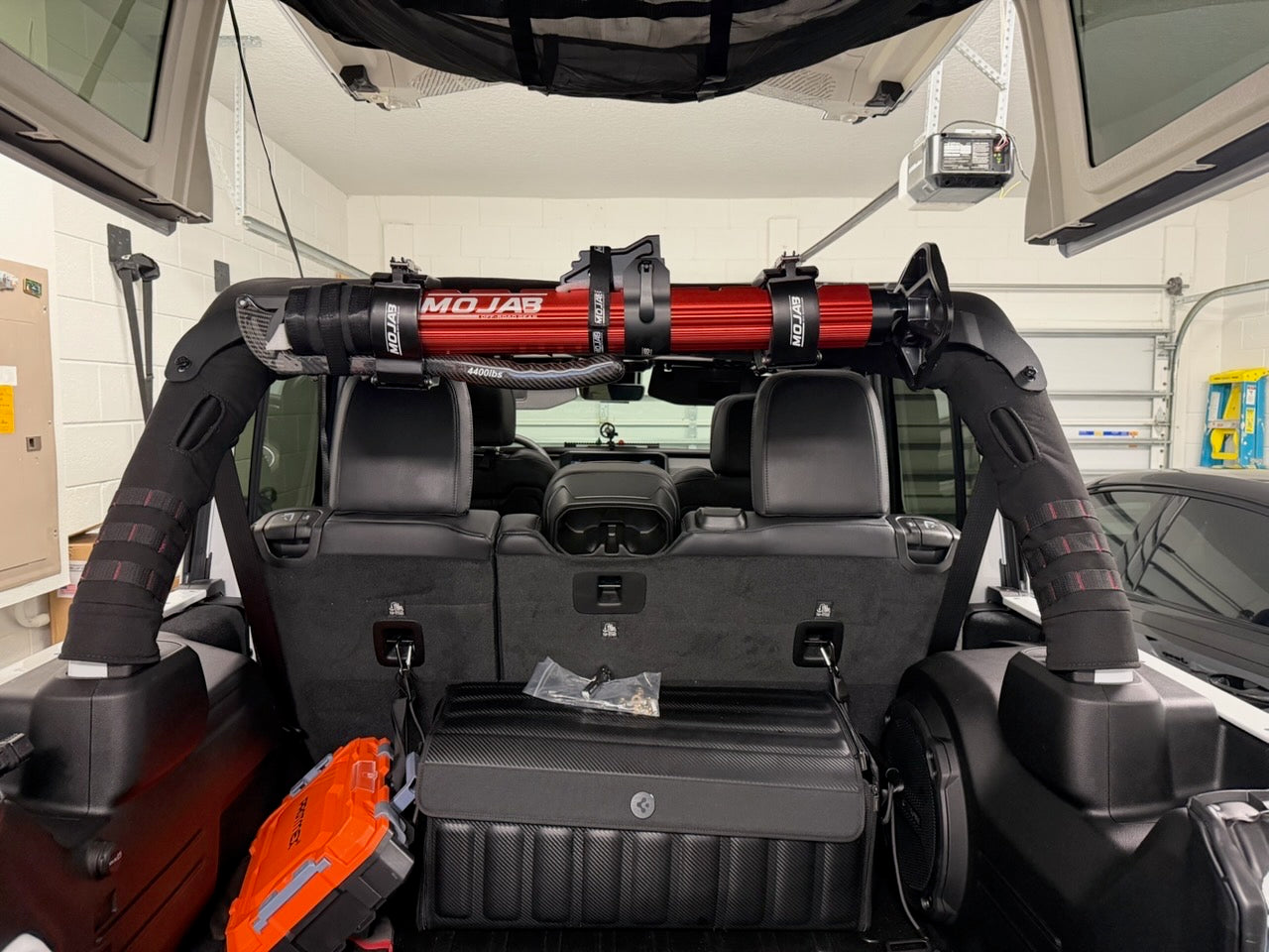 CarbonPro Hydraulic Jack with Mounting Clamps MLH 48'' (Red color is expected to be delivered during the week commencing September 14th)