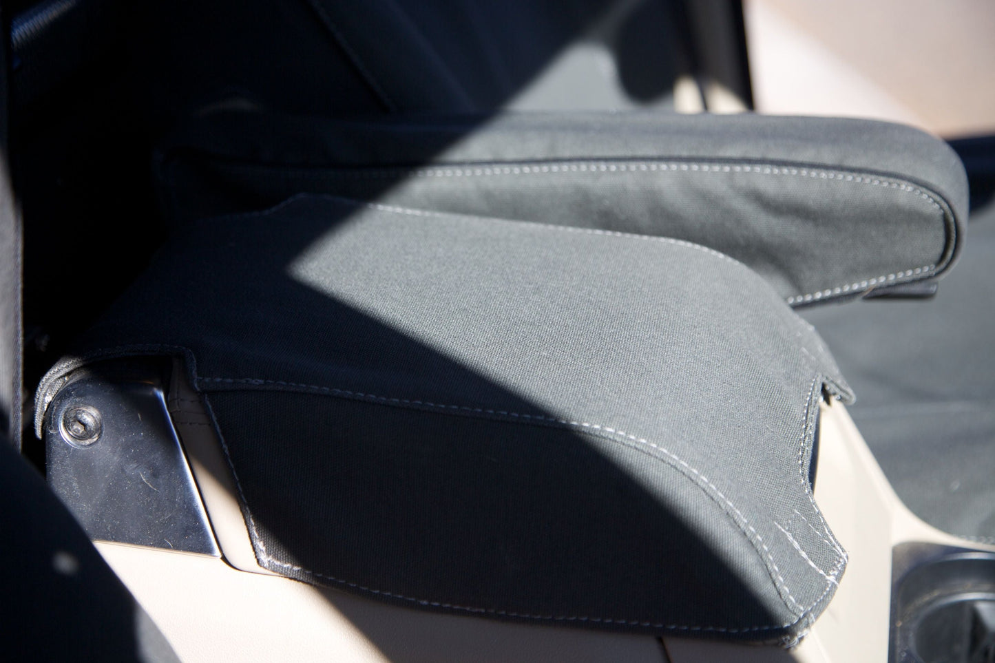 Land Rover Discovery 4 Seat Covers