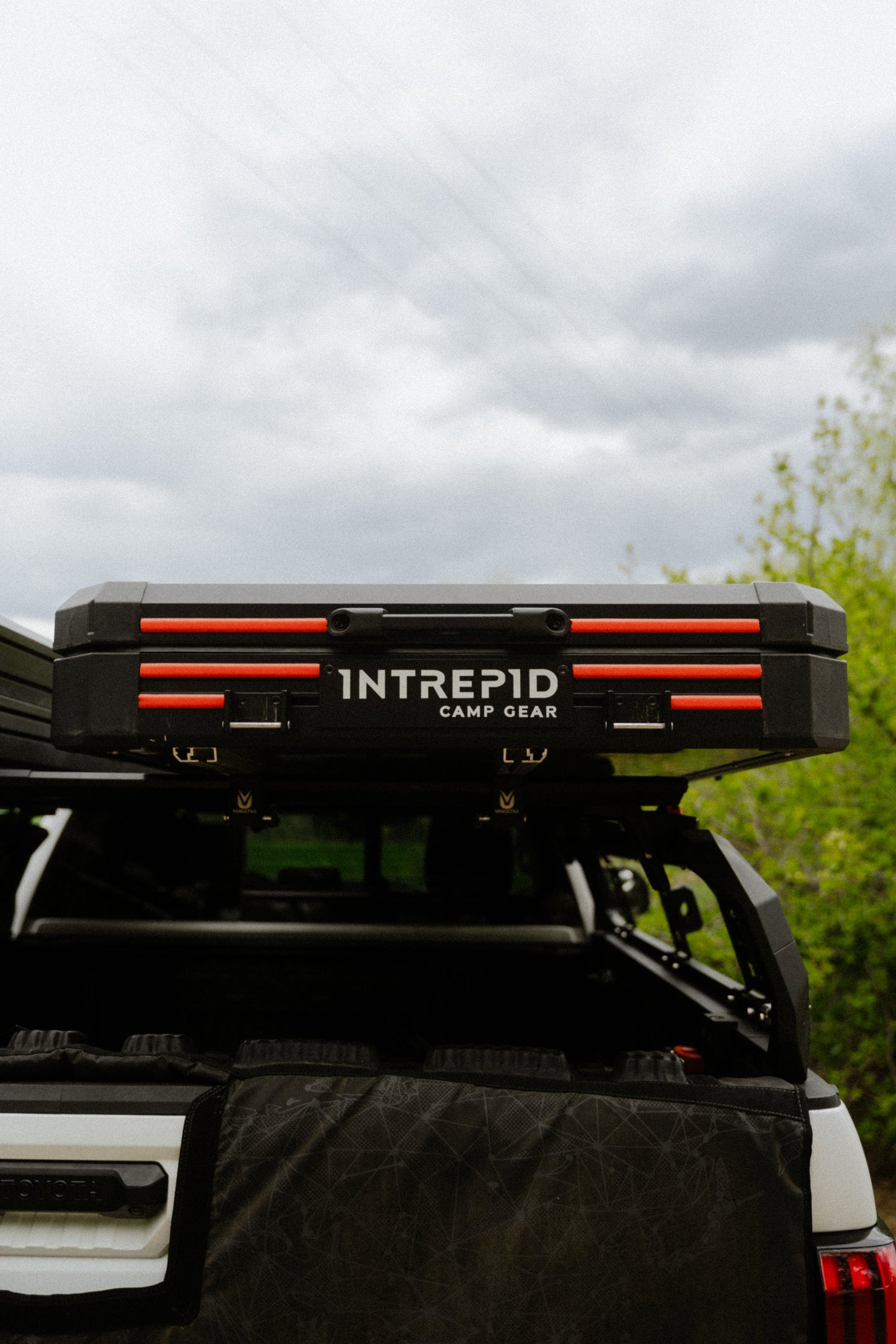 Rooftop Tent Aerostrip