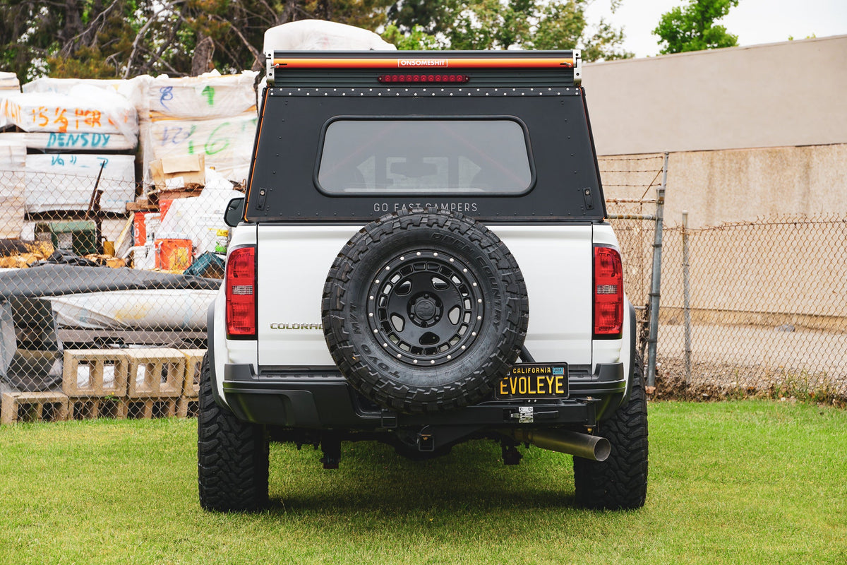 UltraSwing® Multi-Fit Spare Tire Hitch Mount | RiGd Supply