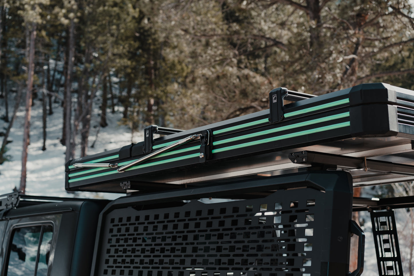 Rooftop Tent Aerostrip