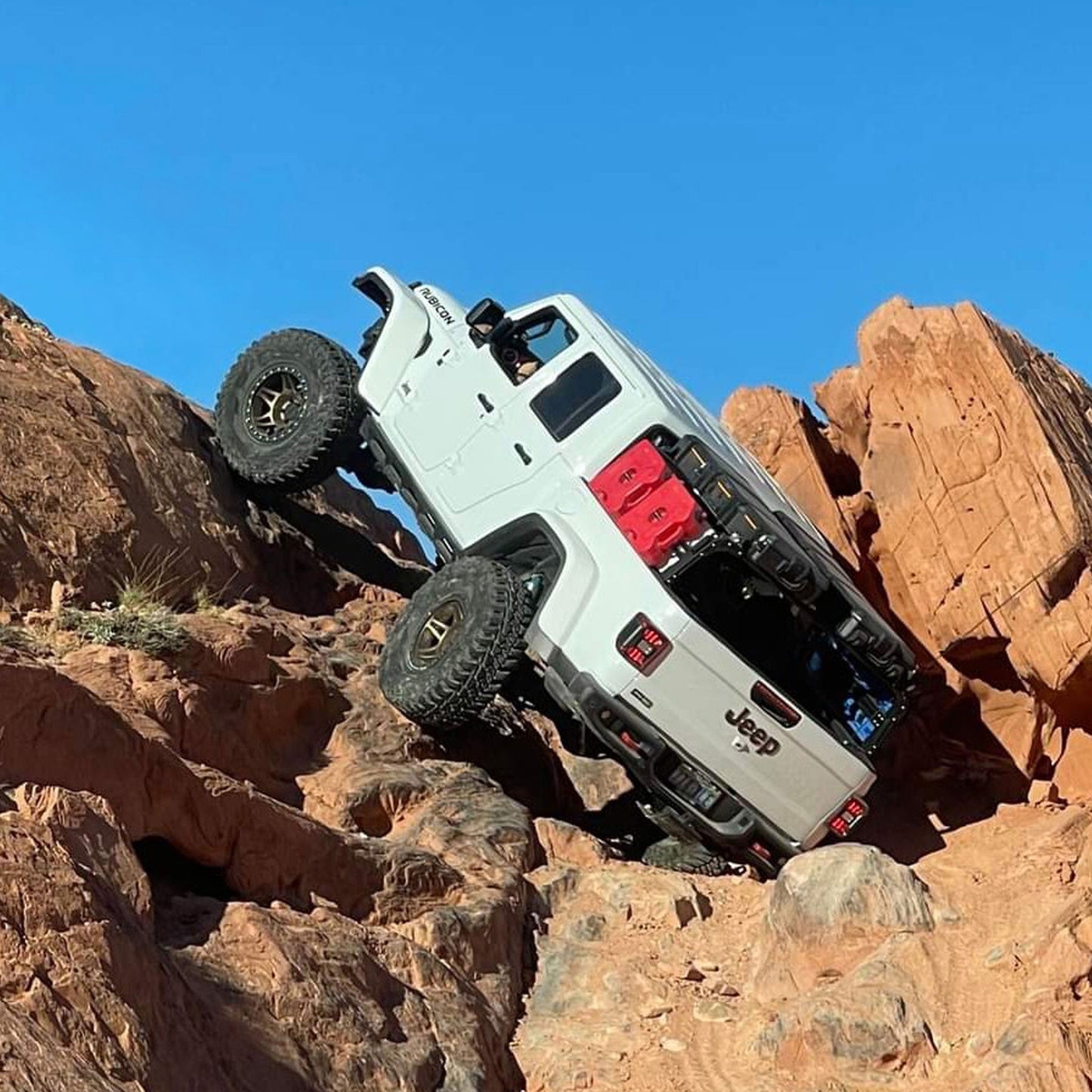 Jeep Gladiator Bed Rack | XTR3 Popular Builds + MOLLE Packages