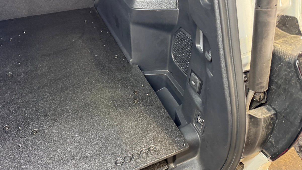 Toyota - 4Runner - 2025-Present - 6th Gen - Hybrid - Explore Series - Rear Plate System