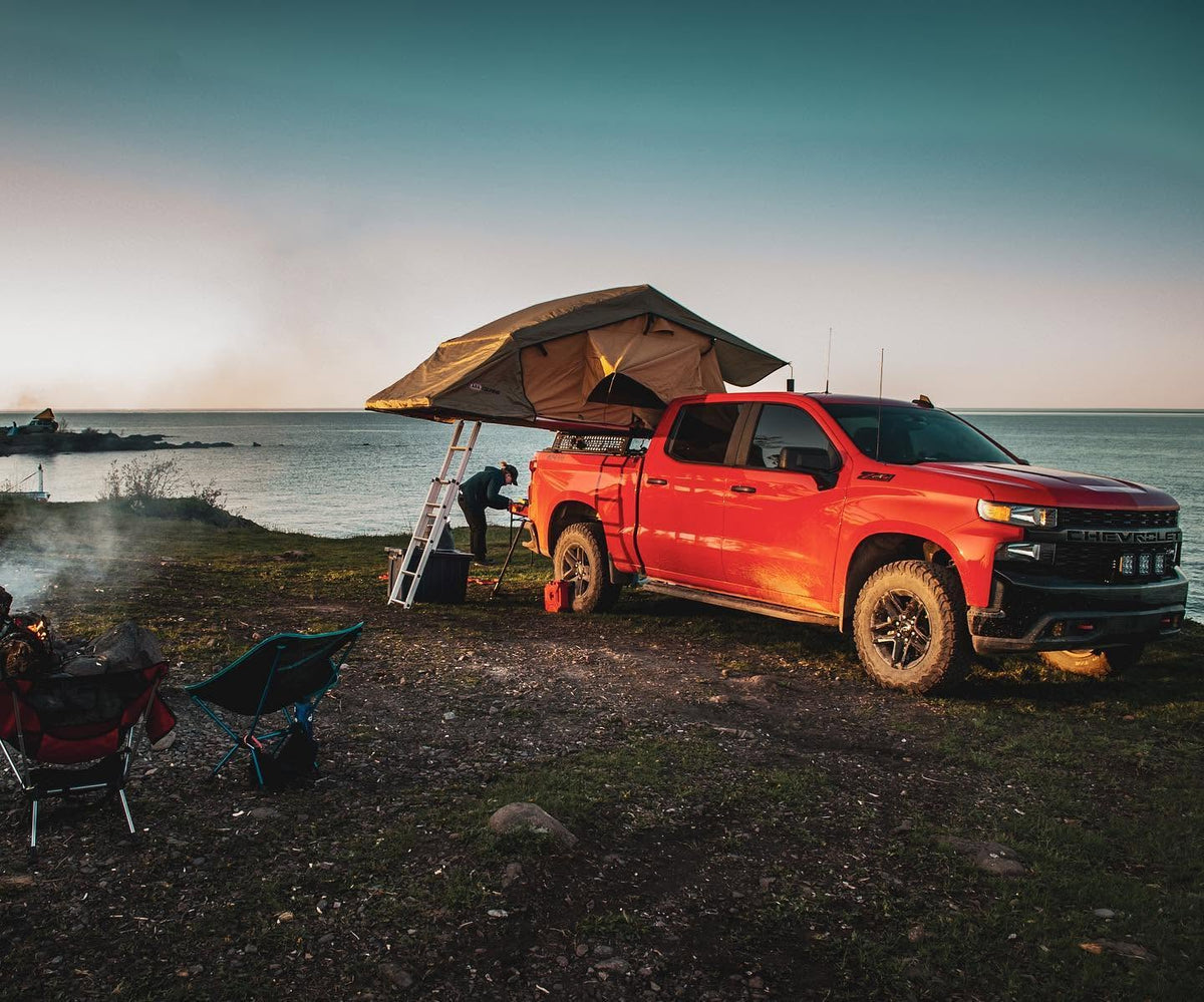 Chevy Silverado & GMC Sierra 1500 Bed Bars | XBRS Low-Profile Truck Bed Cross Bars